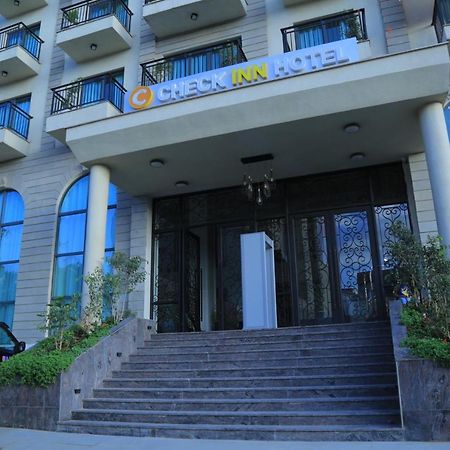Check Inn Hotel 亚的斯亚贝巴 外观 照片